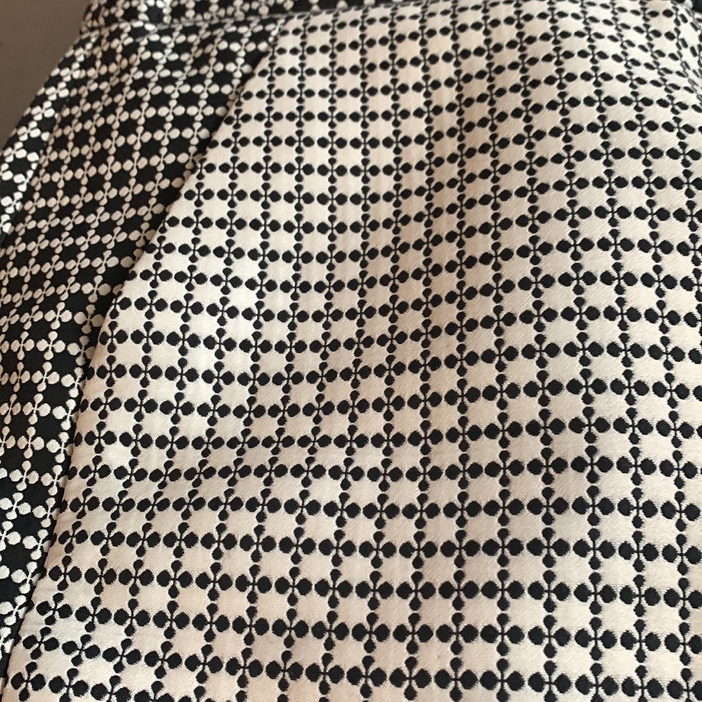 Black and white pencil skirt - Picture 12 of 16
